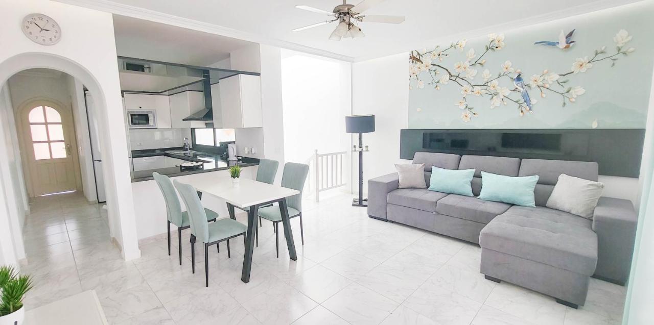 Palm Resort Duplex Apartment Σαν Μιγκέλ ντε Αμπόνα Εξωτερικό φωτογραφία